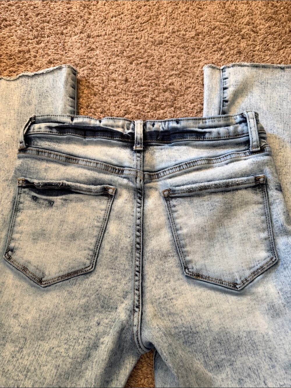 Vervet Bella High Rise Cropped Jeans. Size 29 - Picture 10 of 10